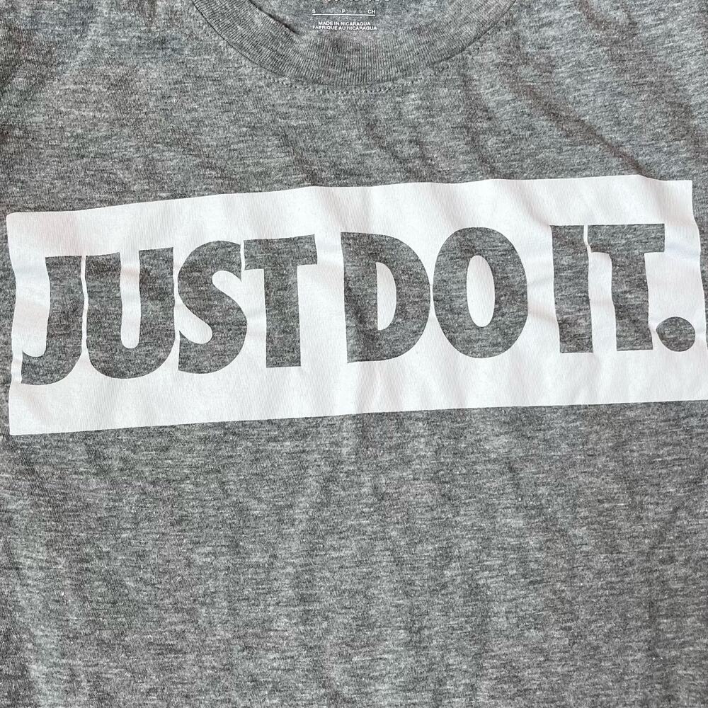 Nike Men's SM "Just Do It" Graphic T-shirt - Picture 2 of 4